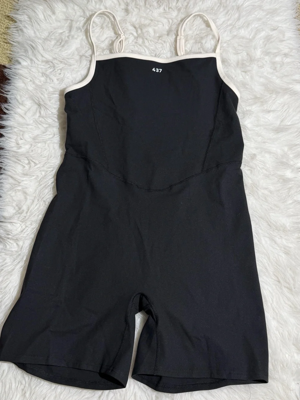 NEW 437 Four Three Seven XL The Shorts Onesie Black Cream Shortysuit Workout - Picture 5 of 13